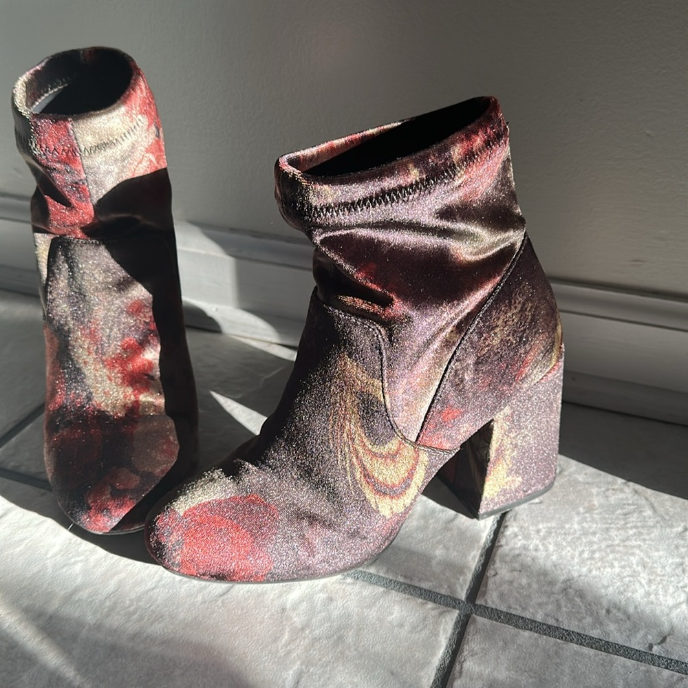 Colorful Boots - Picture 2 of 6